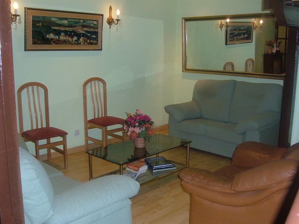 Hostal Olga มาดริด ภายนอก รูปภาพ